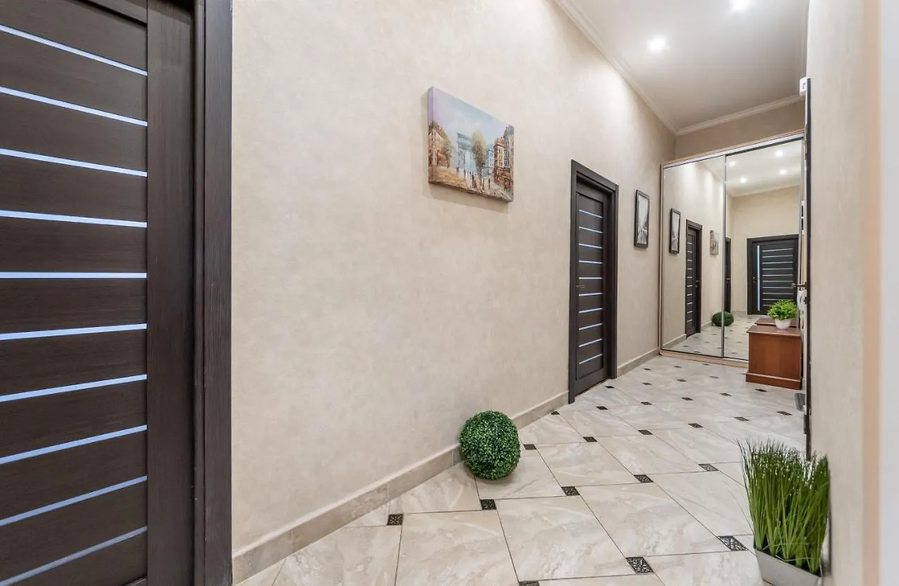Apartment Maidan, Khreschatyk 3Br Kyiv
