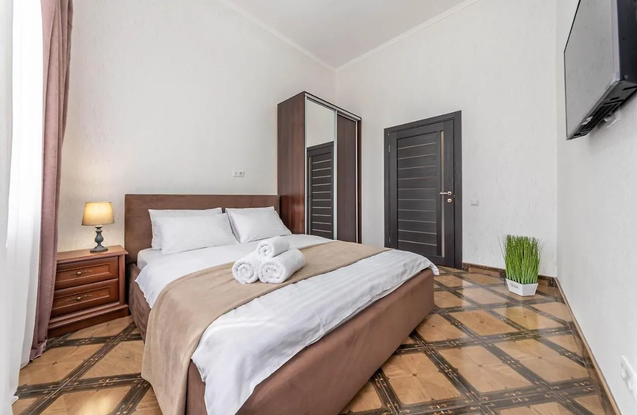 Apartment Maidan, Khreschatyk 3Br Kyiv