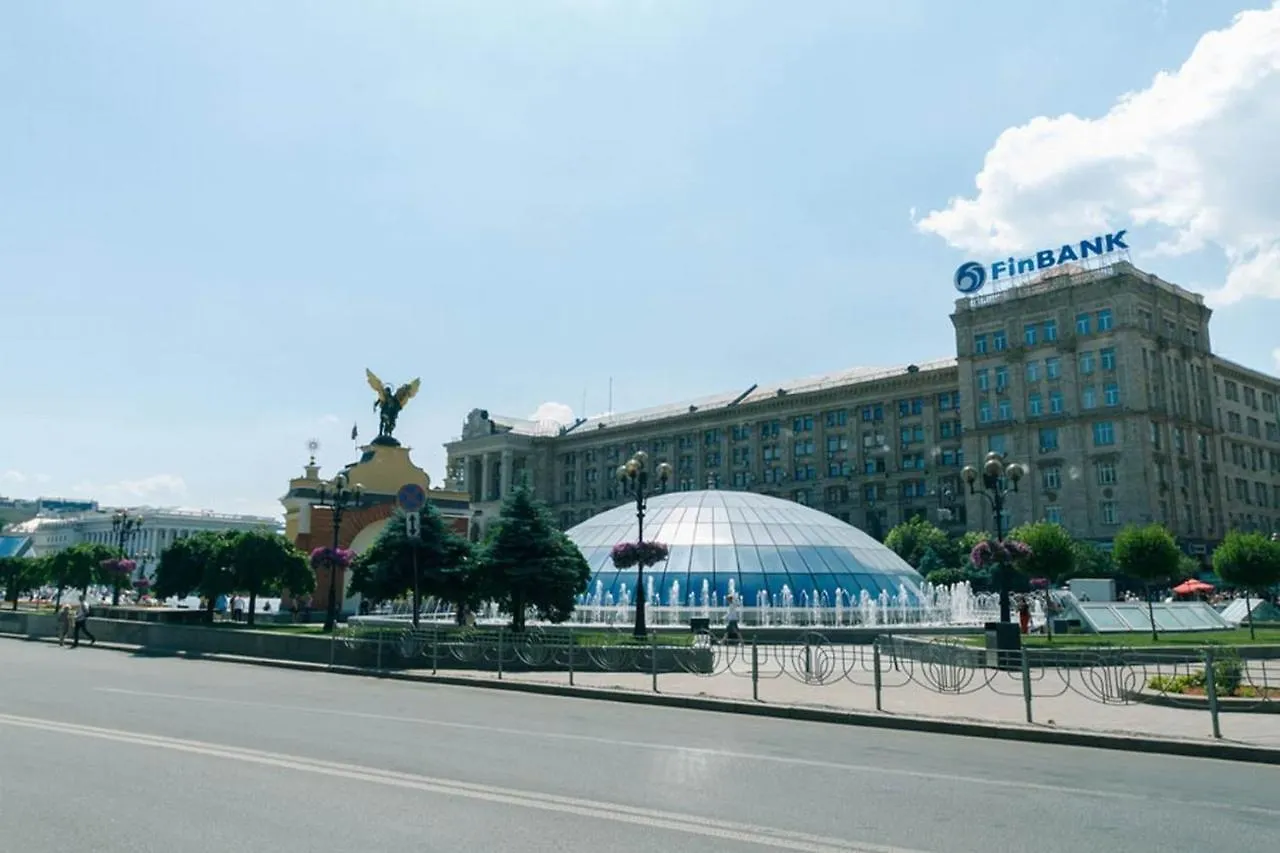 Maidan, Khreschatyk 3Br Kyiv Ukraine